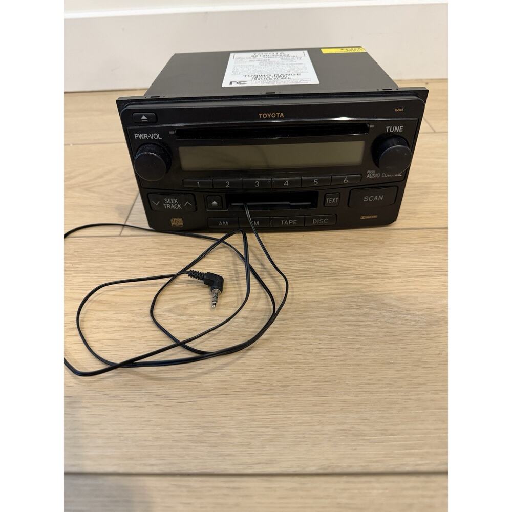 TOYOTA 4RUNNER RAV 4 RADIO Cassette CD RECEIVER HEAD UNIT 86120-35222 # 16845
